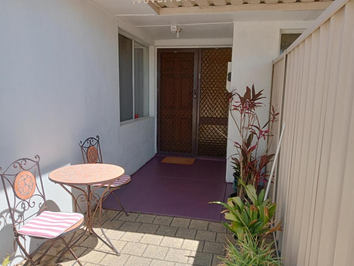 פרת'' Cozy Inn מראה חיצוני תמונה